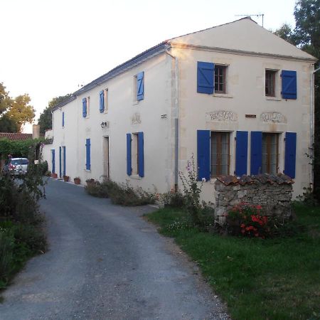 Bed and Breakfast La Platiere Yves Exterior foto